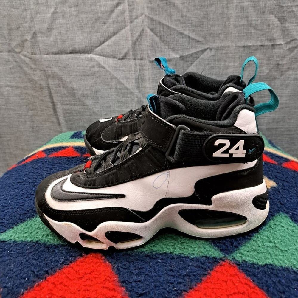 %Nike Air Griffey Max 1 Freshwater DD8561-100 Size 6y A 13